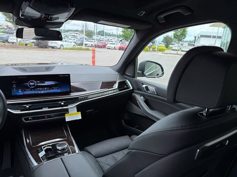 New 2027 BMW X7 xDrive40i AWD/4WD image 28