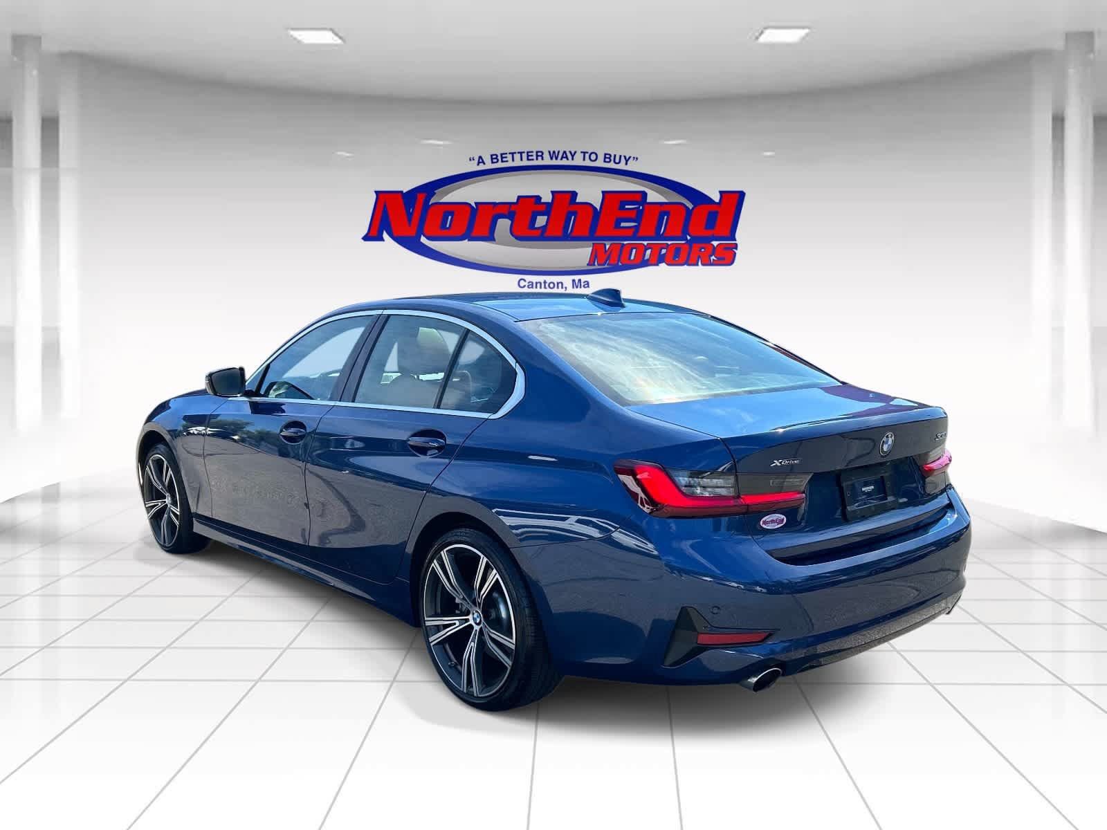 Used 2022 BMW 330i xDrive Sedan w/ Driving Assistance Package AWD/4WD image 5