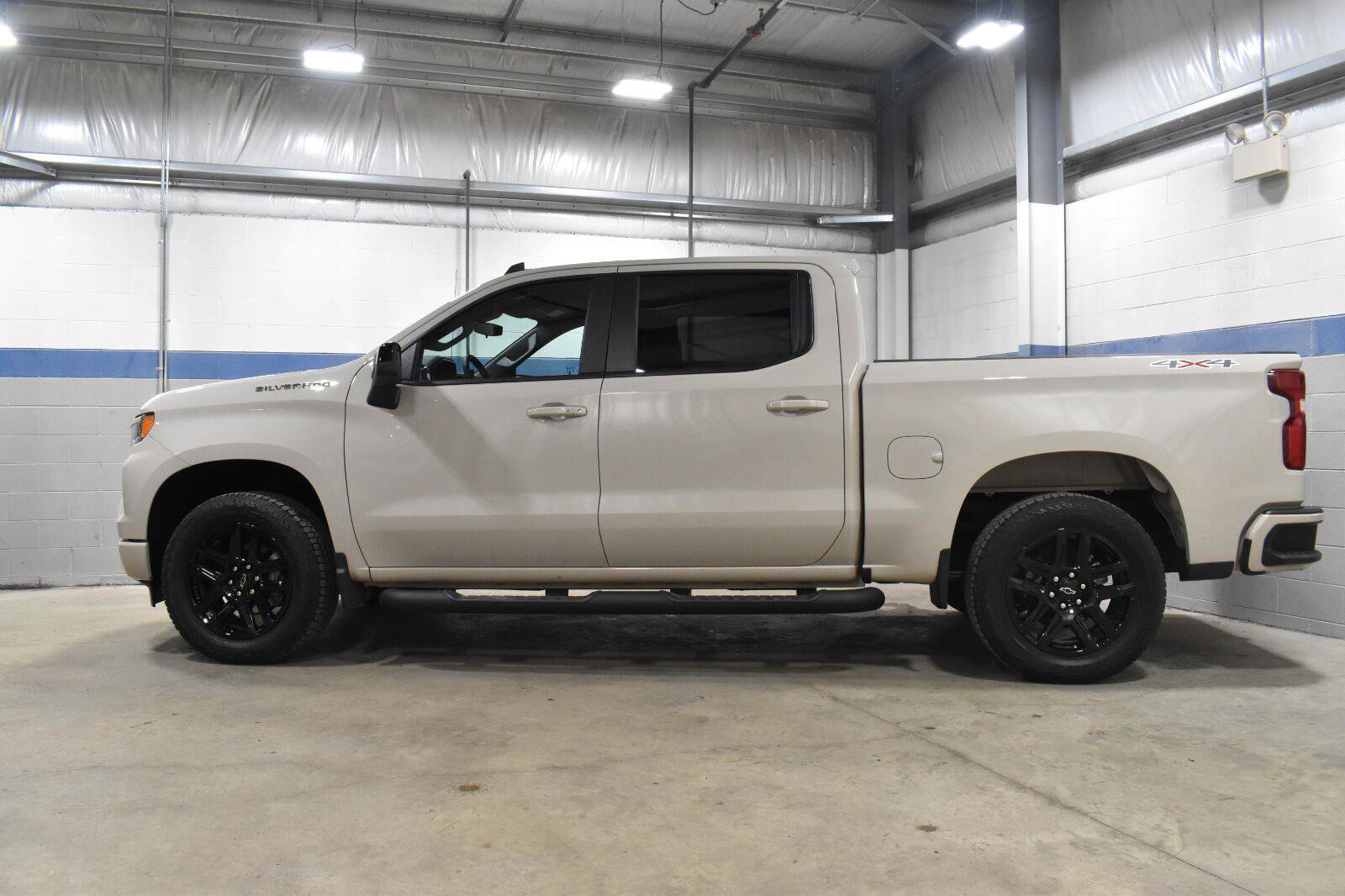 Used 2026 Chevrolet Silverado 1500 RST w/ RST Select Package AWD/4WD image 21