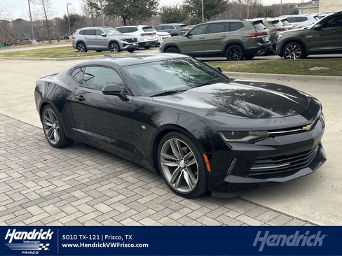 Used 2017 Chevrolet Camaro LT image 1