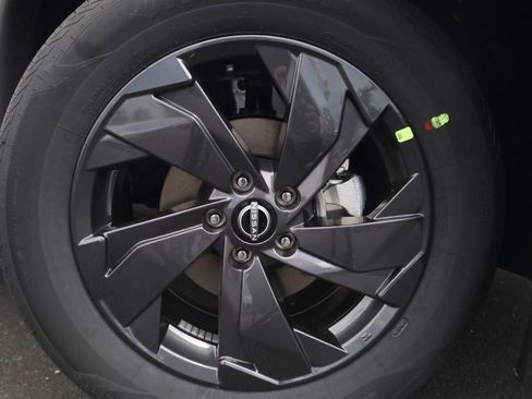 New 2026 Nissan Rogue SV AWD/4WD image 3