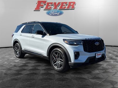 New 2026 Ford Explorer ST image 7