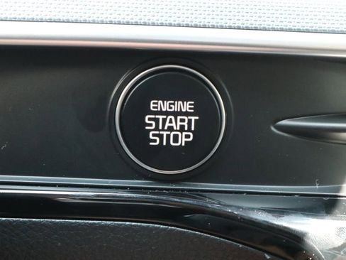 New 2025 Kia K5 LXS image 19