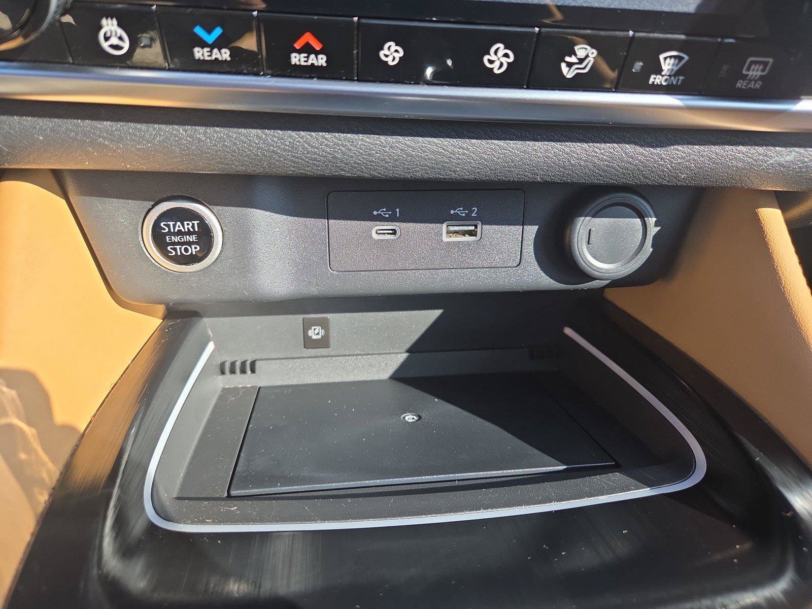 Used 2021 Nissan Rogue Platinum FWD image 22