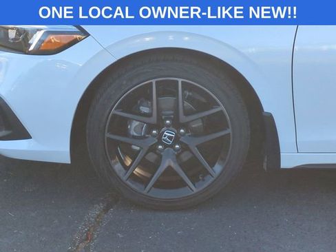 Used 2024 Honda Civic Sport Touring image 10