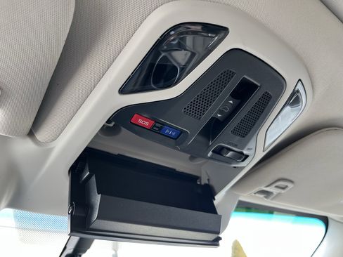 Used 2020 Subaru Outback Limited w/ Popular Package #2 image 35