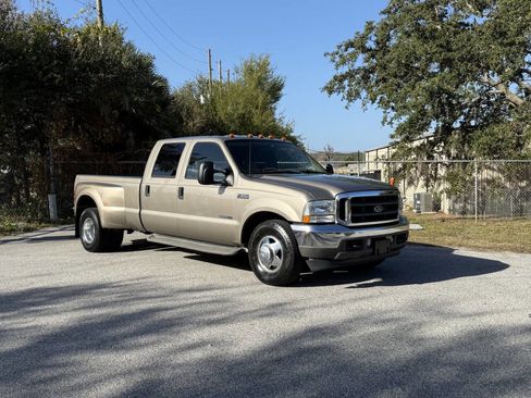 Used 2002 Ford F350 2WD Crew Cab DRW Super Duty image 8