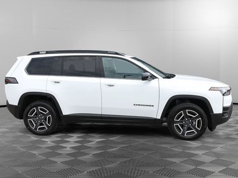 New 2026 Jeep Cherokee Limited AWD/4WD image 8