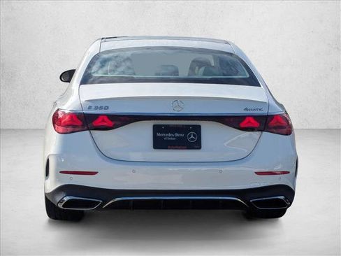 New 2026 Mercedes-Benz E 350 4MATIC Sedan image 7