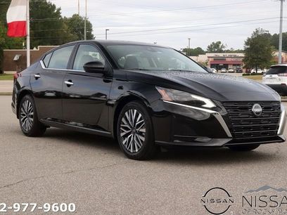 New 2025 Nissan Altima 2.5 SV