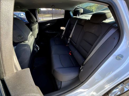Used 2023 Chevrolet Malibu LT image 19