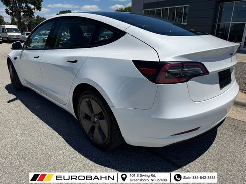 Used 2023 Tesla Model 3 Standard Range RWD image 3