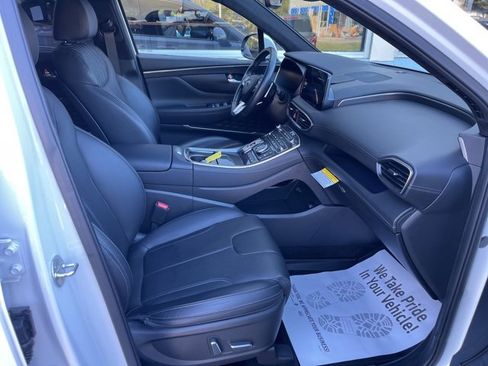 Used 2023 Hyundai Santa Fe Calligraphy image 8