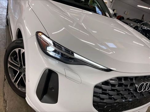 Certified 2025 Audi Q5 Premium Plus w/ Premium Plus image 29