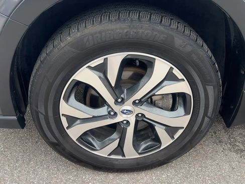 Used 2020 Subaru Outback Limited image 9