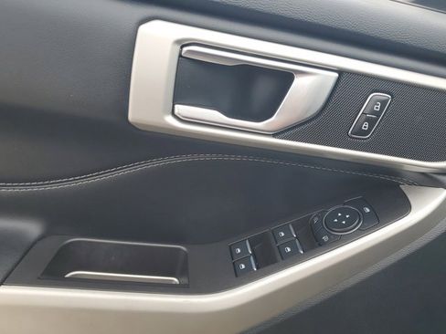 Certified 2023 Ford Explorer XLT w/ Equipment Group 202A image 26