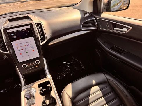 Used 2024 Ford Edge SEL image 27