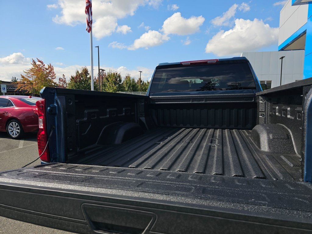 New 2026 Chevrolet Silverado 2500 Custom w/ Custom Value Package AWD/4WD image 17