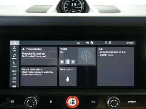 New 2026 Porsche Macan image 17