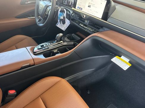 New 2026 Toyota Crown Signia AWD/4WD image 18