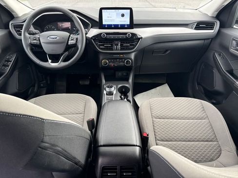Used 2022 Ford Escape SE w/ Cold Weather Package AWD/4WD image 18