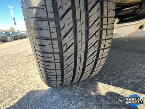 Certified 2023 Ford Explorer Limited image 25