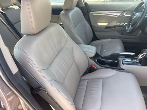 Used 2015 Honda Civic EX-L image 52