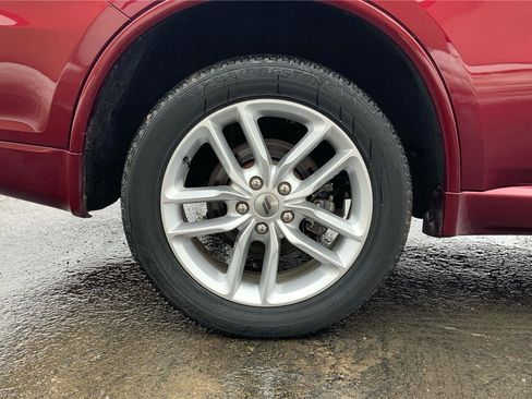 Used 2022 Dodge Durango GT image 28