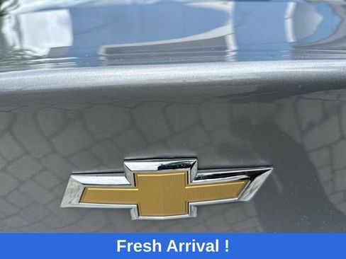 Used 2023 Chevrolet Malibu LT FWD image 15