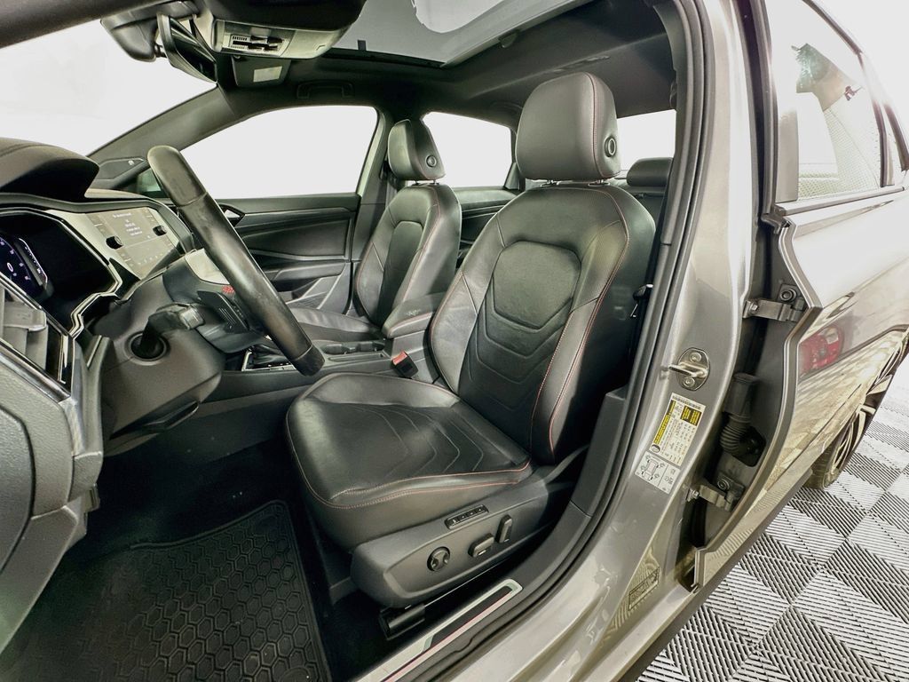 Used 2019 Volkswagen Jetta GLI Autobahn FWD image 49