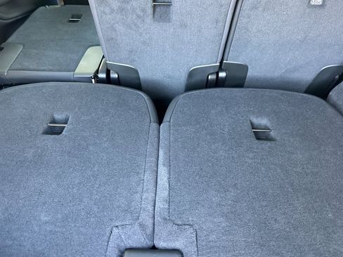 New 2025 Volvo EX90 Ultra image 18