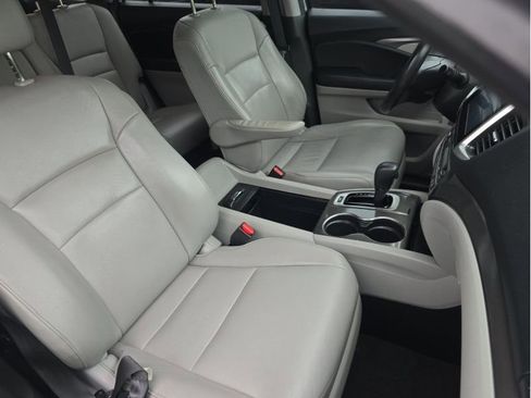 Used 2017 Honda Pilot EX-L image 17