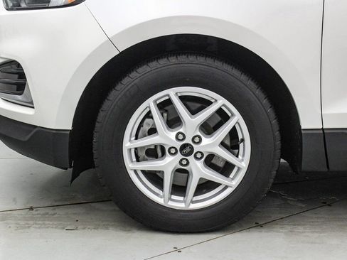 Certified 2023 Ford Edge SEL image 10