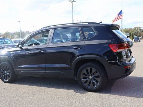 Certified 2023 Volkswagen Taos S image 5