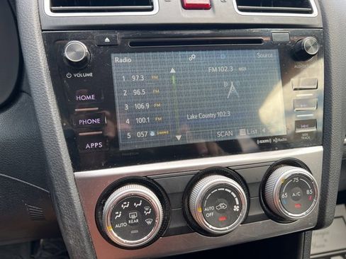 Used 2016 Subaru Crosstrek 2.0i Limited w/ Popular Package #1 image 21