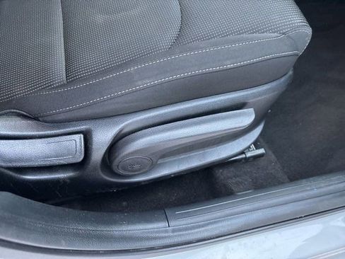 Used 2019 Kia Forte LXS image 37