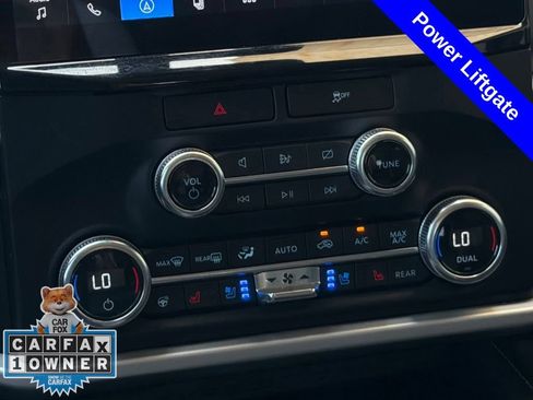 Used 2023 Ford Expedition XLT RWD image 17