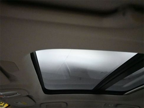 Certified 2024 Volvo S60 B5 Plus w/ Climate Package image 19