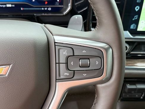 Used 2025 Chevrolet Silverado 1500 LT w/ Texas Edition Plus RWD image 15