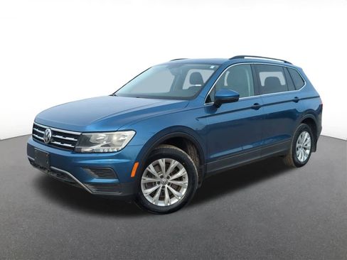 Used 2019 Volkswagen Tiguan SE w/ Panoramic Sunroof Package image 1
