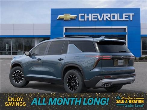 New 2026 Chevrolet Traverse Z71 w/ Driver Confidence Package image 3