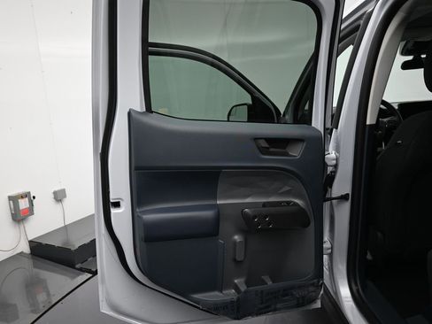 New 2025 Ford Maverick XLT w/ Equipment Group 301A image 18