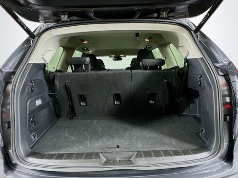 Used 2024 Subaru Ascent Premium w/ Convenience Package image 27
