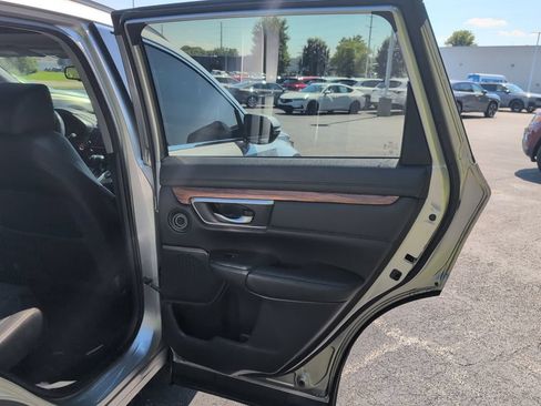 Used 2020 Honda CR-V Touring image 45