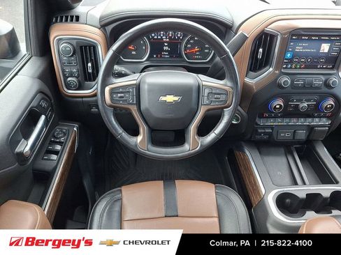 Used 2022 Chevrolet Silverado 2500 High Country w/ LPO, Dark Essentials Package image 13