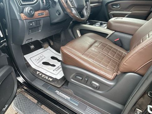Used 2021 Nissan Titan Platinum Reserve w/ Moonroof Package AWD/4WD image 10