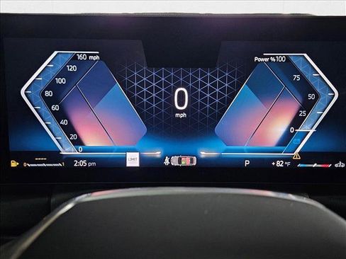 Used 2025 BMW 330i Sedan w/ Convenience Package image 10