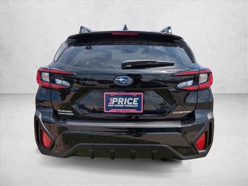 Used 2024 Subaru Crosstrek 2.0i Premium AWD/4WD image 6