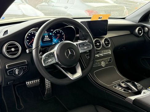 Used 2021 Mercedes-Benz C 300 Cabriolet image 2