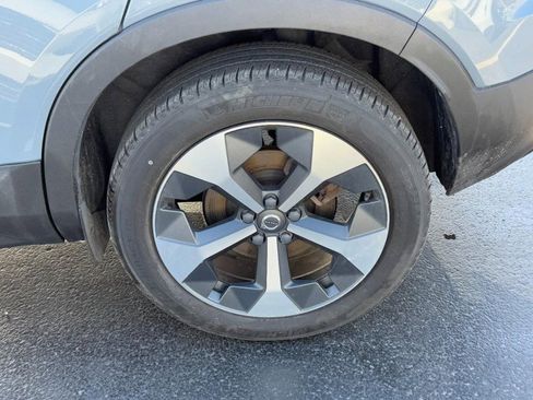 Certified 2023 Volvo XC40 B5 Plus w/ Protection Package Premier image 8